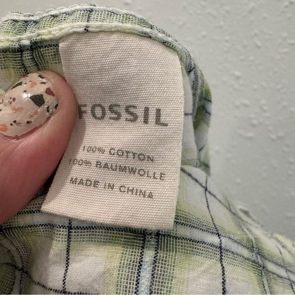 Fossil Snap Button Up Short Sleeve shirt size small - Picture 6 of 6